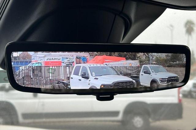 2026 Ram 5500 Chassis Cab 5500 Tradesman Chassis Crew Cab 4x4 84' Ca