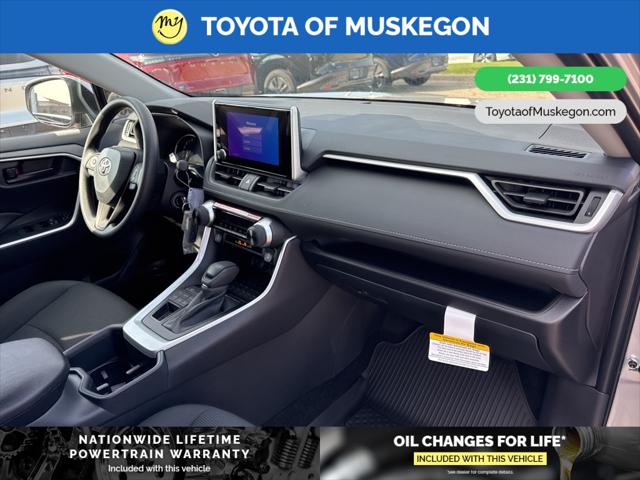 2025 Toyota RAV4 LE