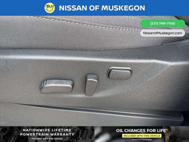 2025 Nissan Frontier Crew Cab SV 4x4
