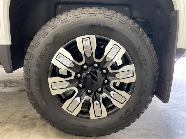 2024 GMC Sierra 3500HD Denali