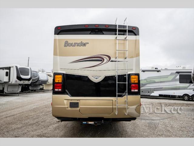 2014 Ford F-53 Unknown