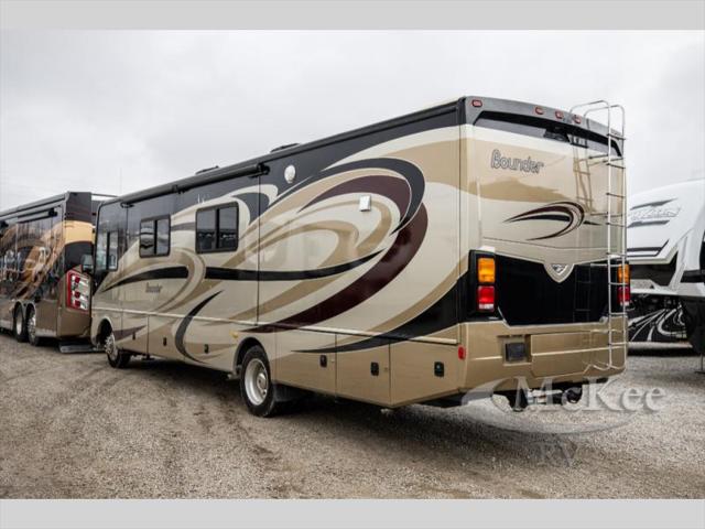 2014 Ford F-53 Unknown
