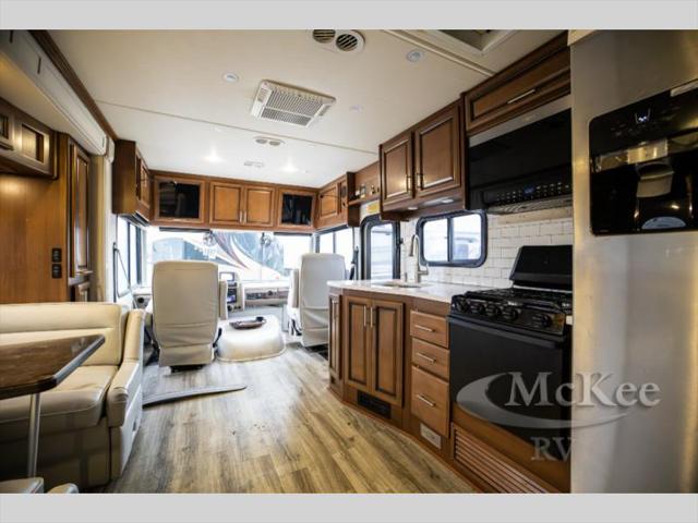 2014 Ford F-53 Unknown