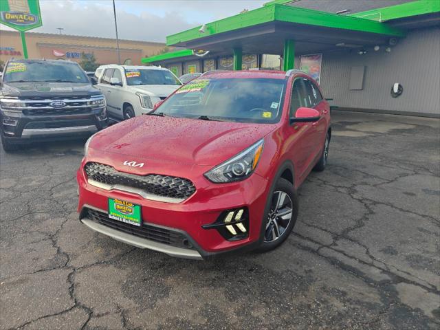 2022 Kia Niro LXS