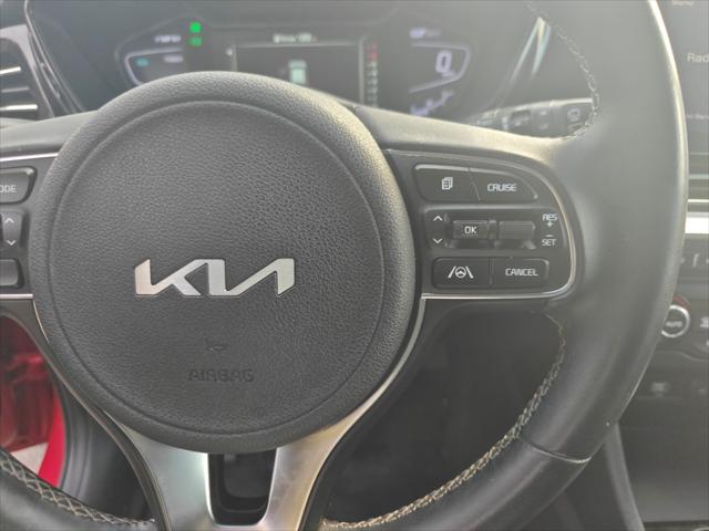 2022 Kia Niro LXS