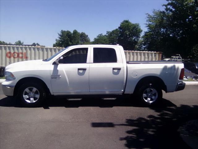 2023 Ram 1500 Classic SLT Crew Cab 4x4 5'7" Box