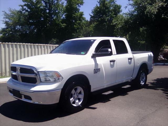 2023 Ram 1500 Classic SLT Crew Cab 4x4 5'7" Box