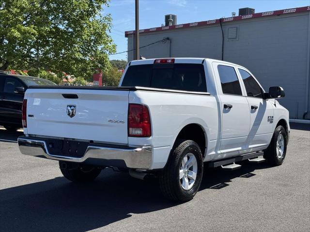 2023 Ram 1500 Classic SLT Crew Cab 4x4 5'7" Box