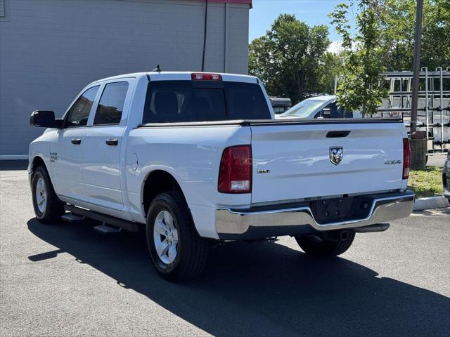 2023 Ram 1500 Classic SLT Crew Cab 4x4 5'7" Box