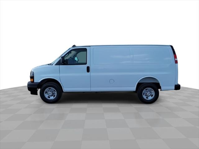 2025 Chevrolet Express Cargo Van RWD 2500 Regular Wheelbase WT