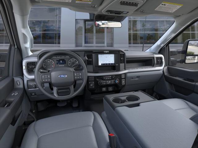 2025 Ford F-550 XL