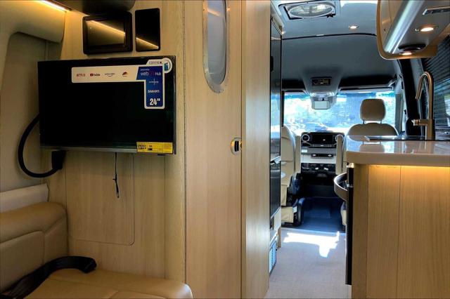 2025 Mercedes-Benz Sprinter 3500XD High Roof 4-Cyl Diesel HO