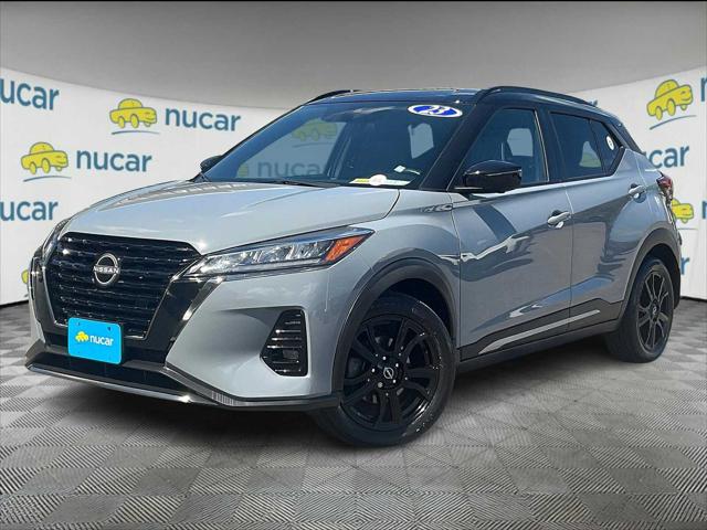 2023 Nissan Kicks SR Xtronic CVT