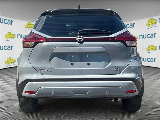 2023 Nissan Kicks SR Xtronic CVT