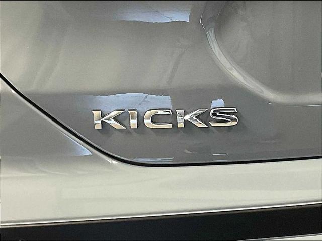 2023 Nissan Kicks SR Xtronic CVT