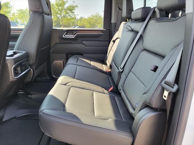 2025 GMC Sierra 3500HD 4WD Crew Cab Standard Bed Denali