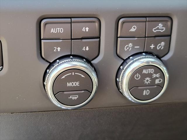 2025 GMC Sierra 3500HD 4WD Crew Cab Standard Bed Denali