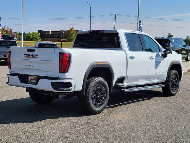 2025 GMC Sierra 3500HD 4WD Crew Cab Standard Bed Denali