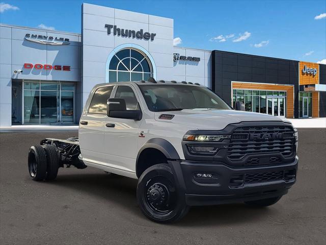 2026 RAM Ram 5500 Chassis Cab RAM 5500 TRADESMAN CHASSIS CREW CAB 4X4 84 CA 2026 RAM Ram 5500 Chassis Cab RAM 5500 TRADESMAN CHASSIS CREW CAB 4X4 84 CA