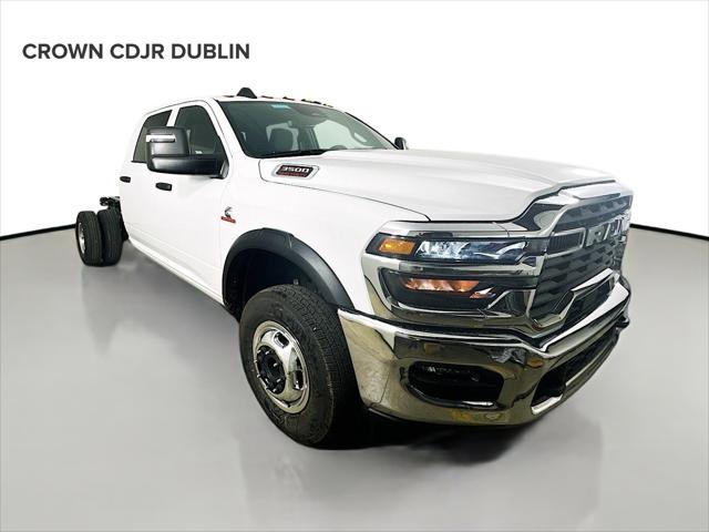 2026 RAM Ram 3500 Chassis Cab RAM 3500 TRADESMAN CREW CAB CHASSIS 4X4 60 CA