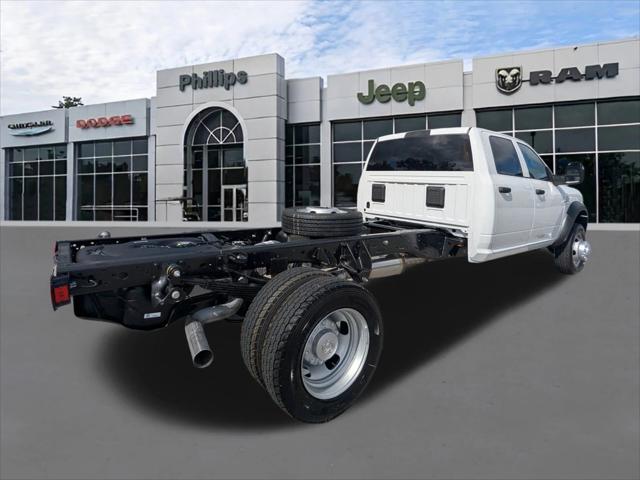 2026 RAM Ram 5500 Chassis Cab RAM 5500 TRADESMAN CHASSIS CREW CAB 4X4 84 CA