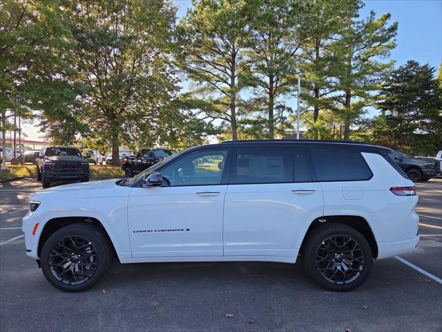 2025 Jeep Grand Cherokee GRAND CHEROKEE L SUMMIT RESERVE 4X4
