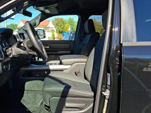 2025 Ram 1500 Tradesman Crew Cab 4x4 5'7" Box