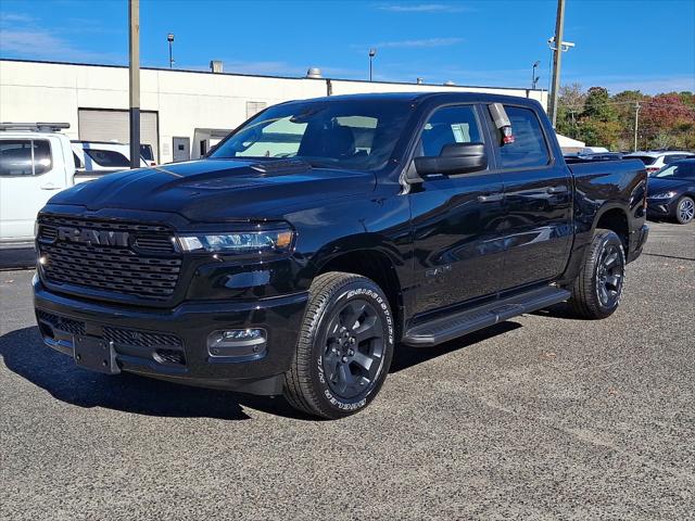 2025 RAM 1500 Tradesman Crew Cab 4x4 57 Box 2025 RAM 1500 Tradesman Crew Cab 4x4 57 Box
