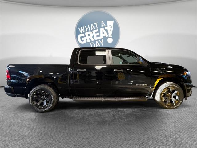 2025 RAM 1500 Tradesman Crew Cab 4x4 57 Box 2025 RAM 1500 Tradesman Crew Cab 4x4 57 Box
