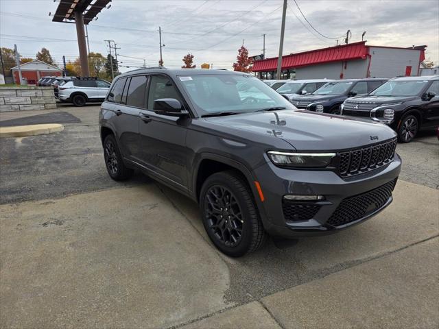 2025 Jeep Grand Cherokee GRAND CHEROKEE SUMMIT RESERVE 4X4