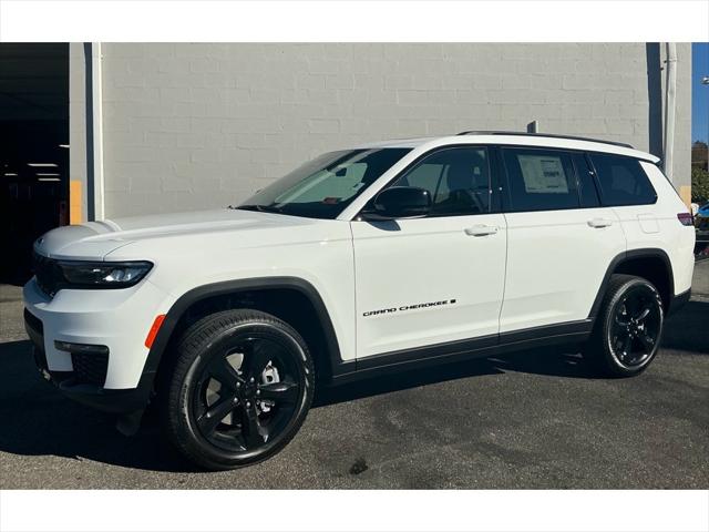 2025 Jeep Grand Cherokee GRAND CHEROKEE L LIMITED 4X4 2025 Jeep Grand Cherokee GRAND CHEROKEE L LIMITED 4X4