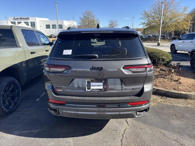 2025 Jeep Grand Cherokee GRAND CHEROKEE L SUMMIT RESERVE 4X4