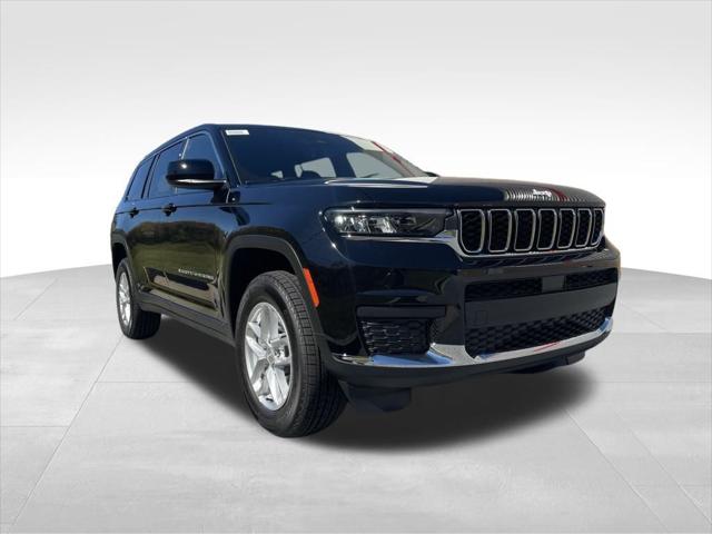 2025 Jeep Grand Cherokee GRAND CHEROKEE L LAREDO X 4X4