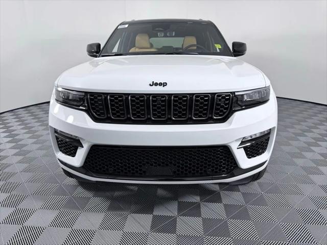 2025 Jeep Grand Cherokee GRAND CHEROKEE SUMMIT RESERVE 4X4