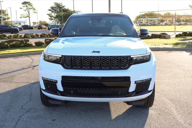 2025 Jeep Grand Cherokee GRAND CHEROKEE L SUMMIT RESERVE 4X4