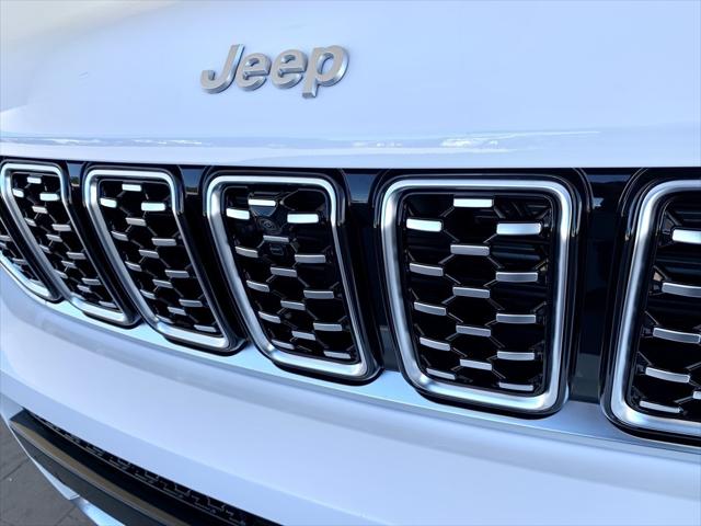 2025 Jeep Grand Cherokee GRAND CHEROKEE L SUMMIT RESERVE 4X4 2025 Jeep Grand Cherokee GRAND CHEROKEE L SUMMIT RESERVE 4X4