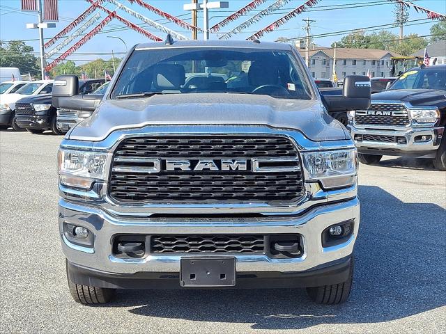 2024 RAM 2500 Big Horn Crew Cab 4x4 64 Box 2024 RAM 2500 Big Horn Crew Cab 4x4 64 Box