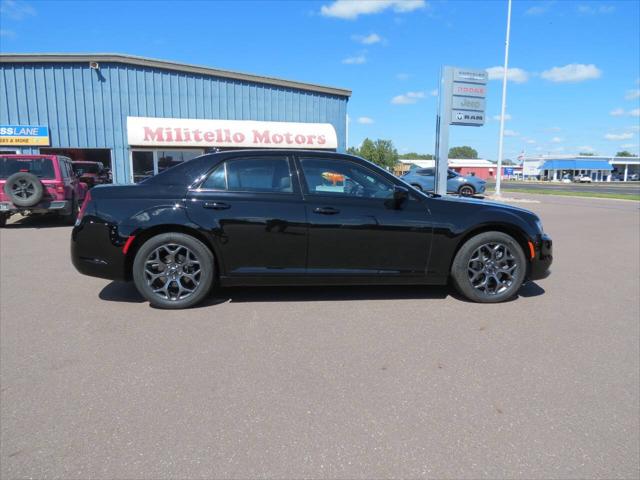 2018 Chrysler 300 300S AWD 2018 Chrysler 300 300S AWD