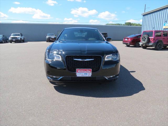 2018 Chrysler 300 300S AWD 2018 Chrysler 300 300S AWD
