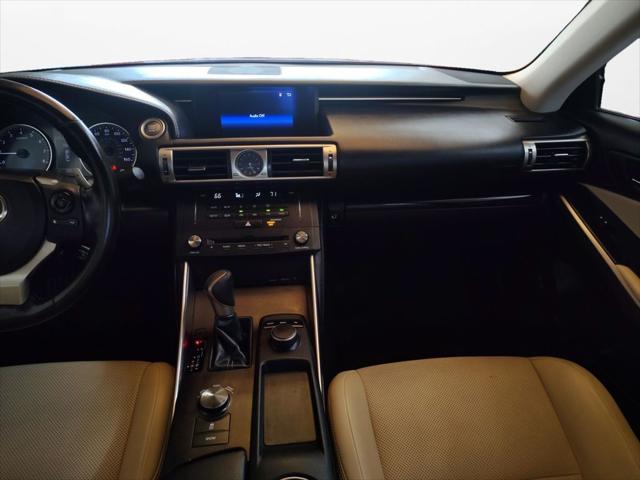 2016 Lexus IS 200t 200t