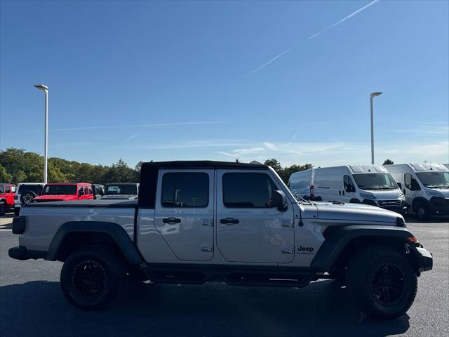 2020 Jeep Gladiator Sport S 4X4