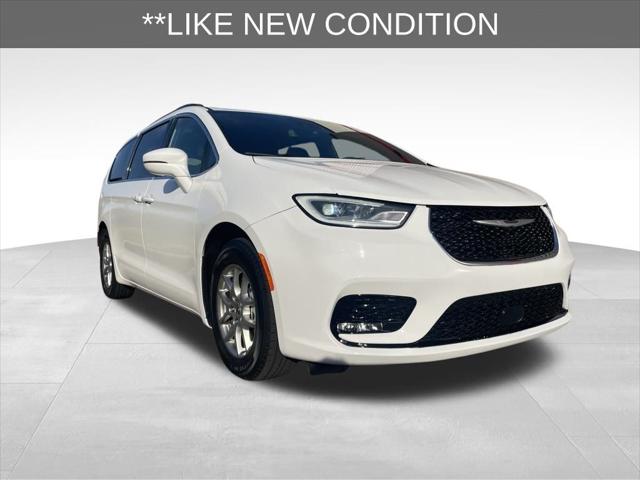 2022 Chrysler Pacifica Touring