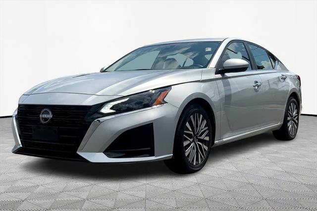2023 Nissan Altima SV FWD
