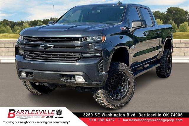 2020 Chevrolet Silverado 1500 4WD Crew Cab Short Bed RST