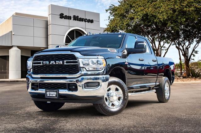 2024 RAM 2500 Tradesman Crew Cab 4x4 64 Box