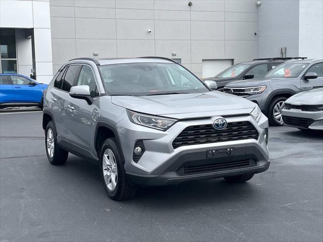 2021 Toyota RAV4 Hybrid XLE