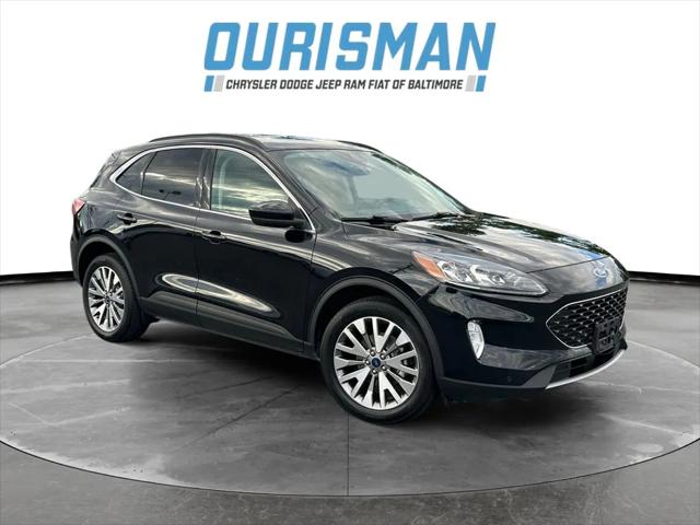 2022 Ford Escape Titanium