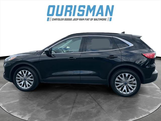 2022 Ford Escape Titanium