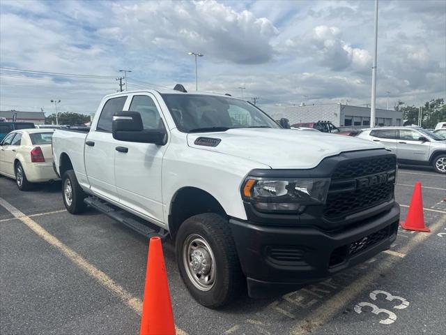 2024 RAM 2500 Tradesman Crew Cab 4x4 64 Box