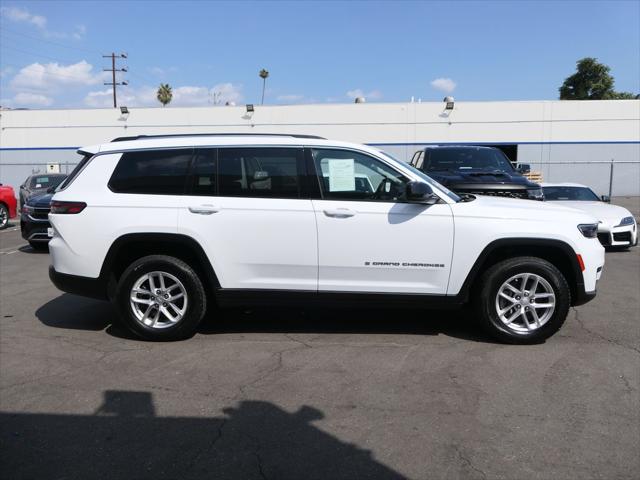 2023 Jeep Grand Cherokee L Laredo 4x2